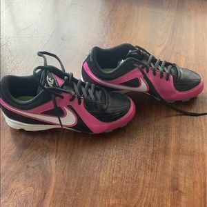 Women’s Nike Non Metal Softball Cleats